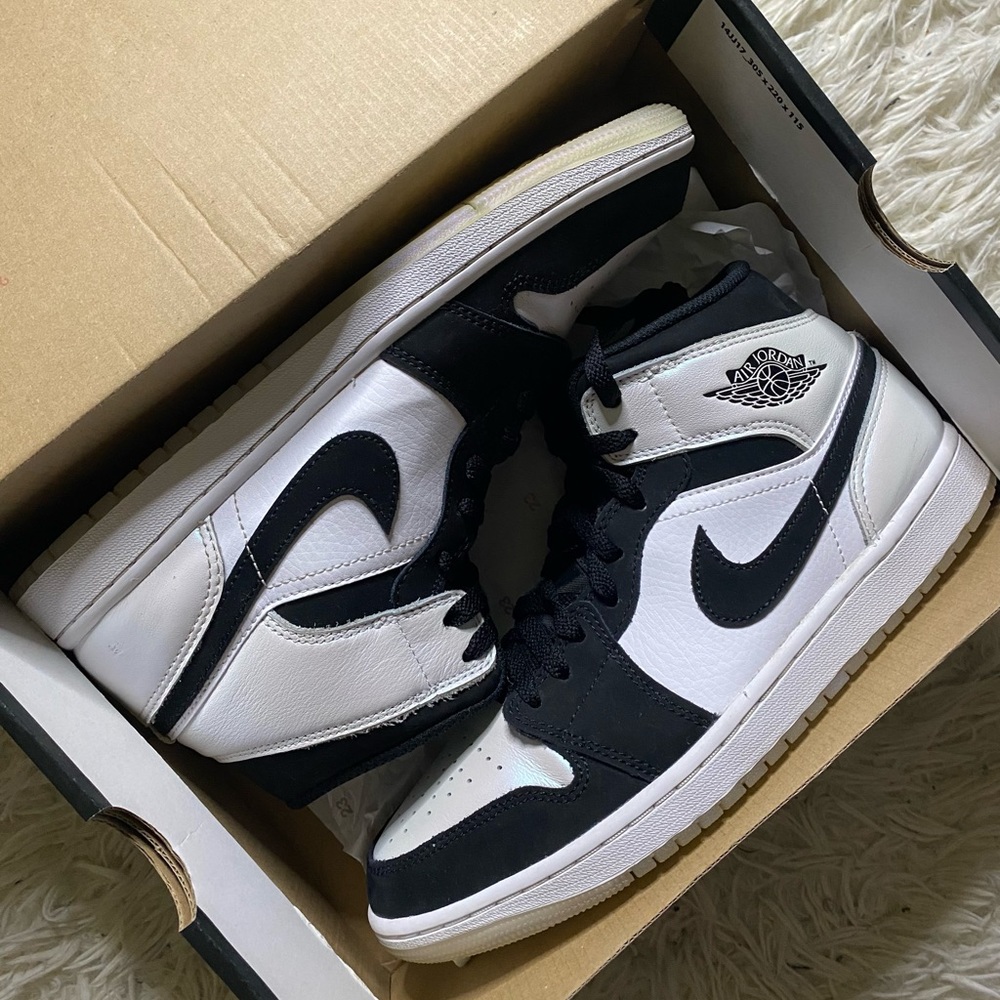 Jordan 1 mid diamond Sz 8.5